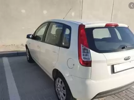 Usado Ford Figo Hatchback Venta en Doha #6788 - 1  image 